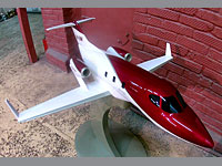 Аэрография на модели самолета